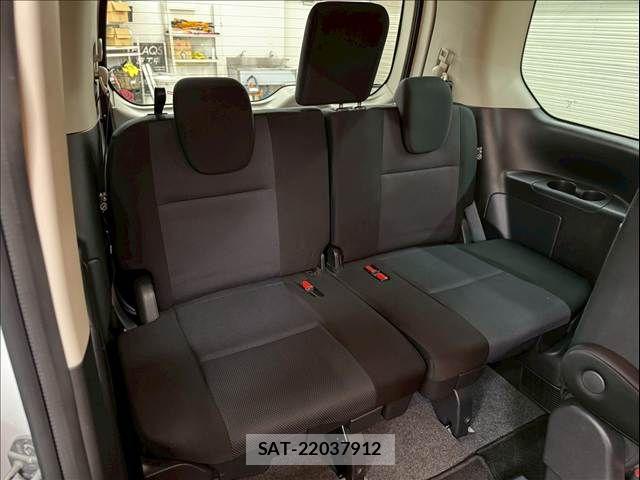 Nissan SERENA 2022-07 7359743-10