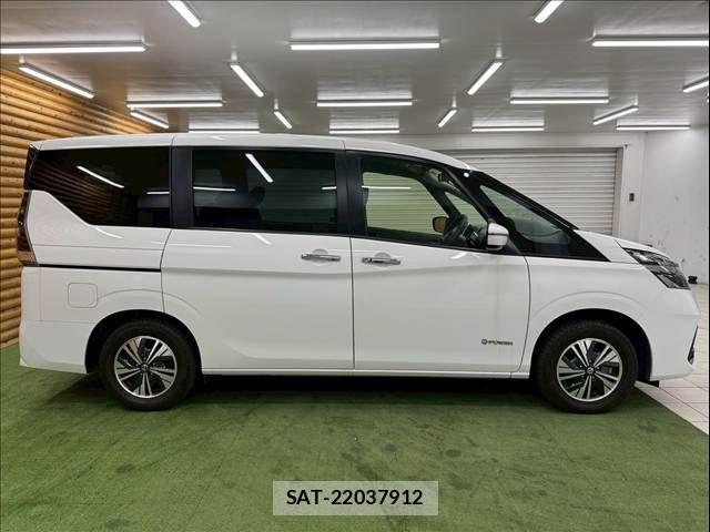 Nissan SERENA 2022-07 7359743-17