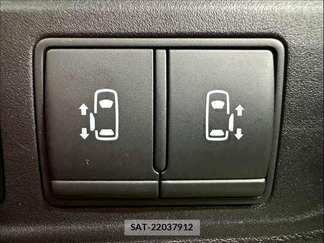 Nissan SERENA 2022-07 7359743-5