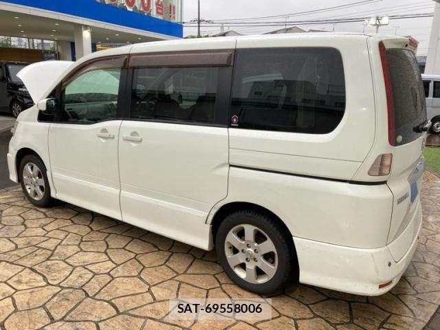 Nissan SERENA 2007-06 7359764-2