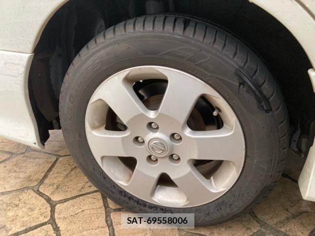 Nissan SERENA 2007-06 7359764-5