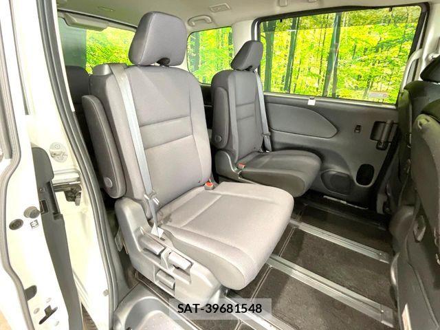 Nissan SERENA 2018-06 7359748-8