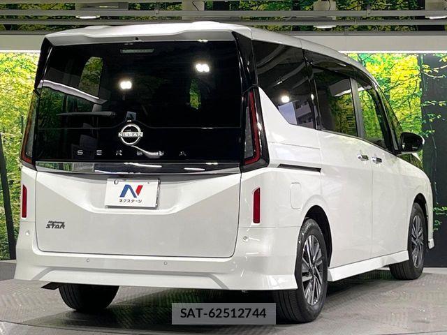 Nissan SERENA 2023-01 7359718-16