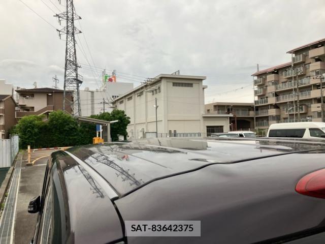 Nissan SERENA 2011-09 7359762-8