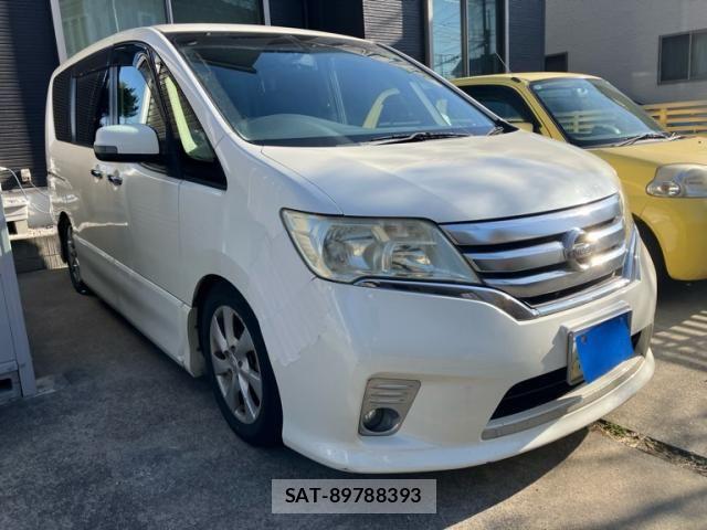 Nissan SERENA 2012-04 7359763-3