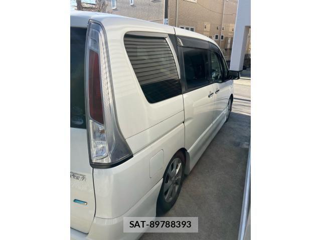 Nissan SERENA 2012-04 7359763-6