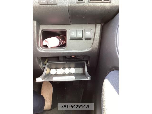 Nissan SERENA 2012-02 7359757-16