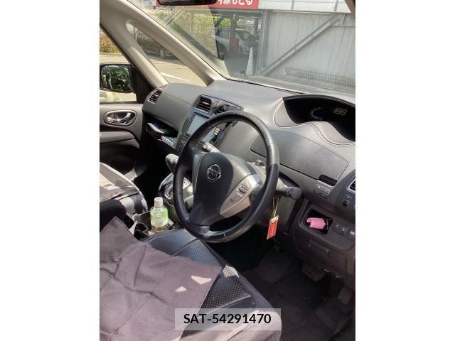Nissan SERENA 2012-02 7359757-7
