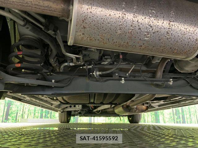 Nissan SERENA 2019-08 7359747-19