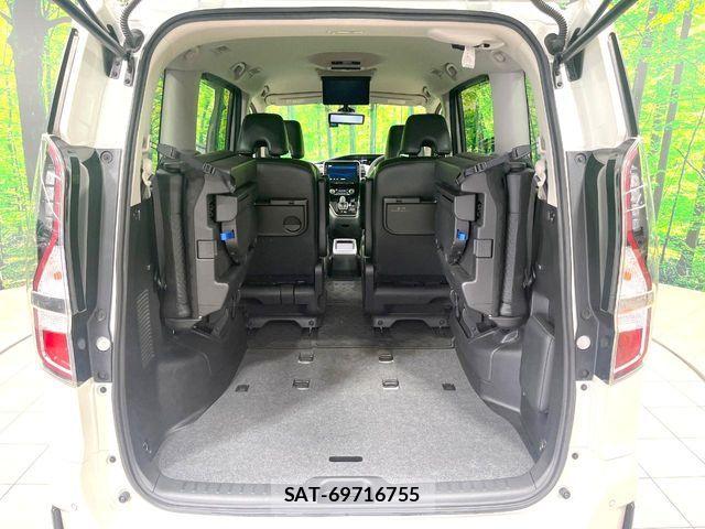 Nissan SERENA 2020-09 7359727-12