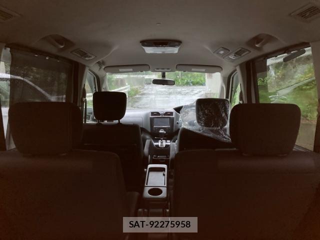 Nissan SERENA 2011-08 7359772-10