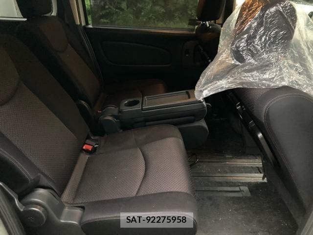 Nissan SERENA 2011-08 7359772-13