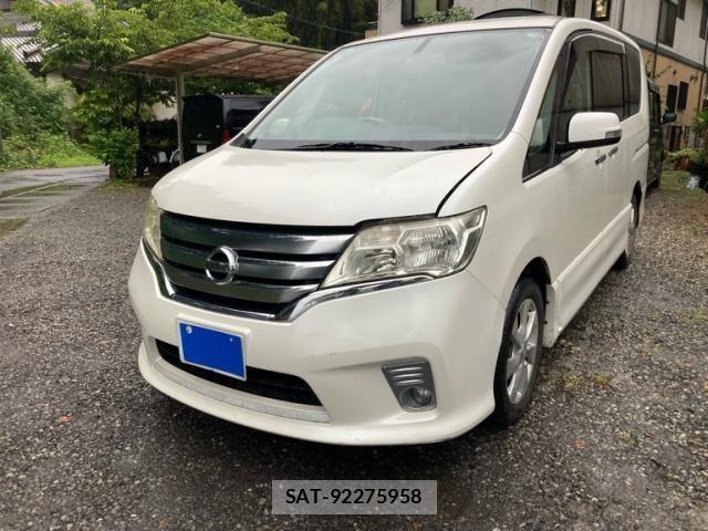 Nissan SERENA 2011-08 7359772-1