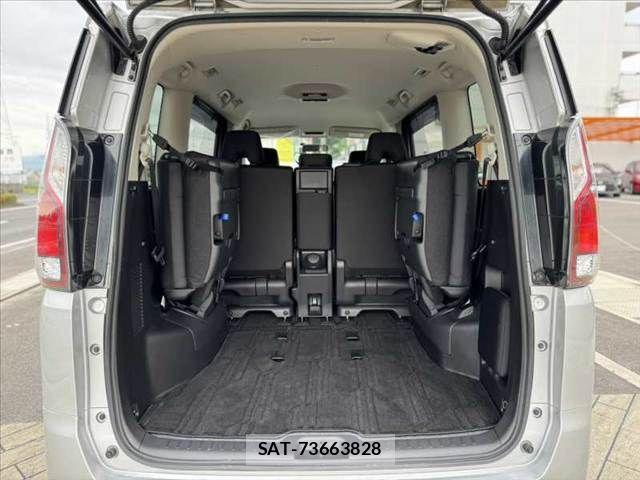 Nissan SERENA 2019-03 7359753-6