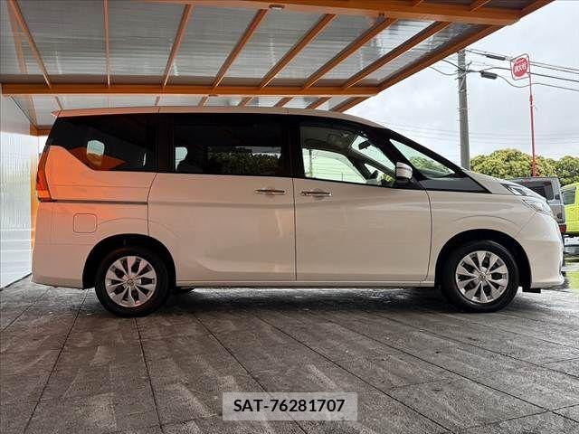 Nissan SERENA 2017-10 7359756-10