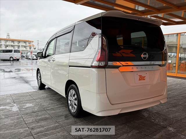 Nissan SERENA 2017-10 7359756-12