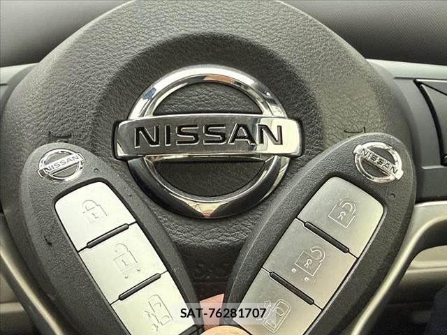 Nissan SERENA 2017-10 7359756-23