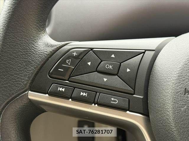 Nissan SERENA 2017-10 7359756-26