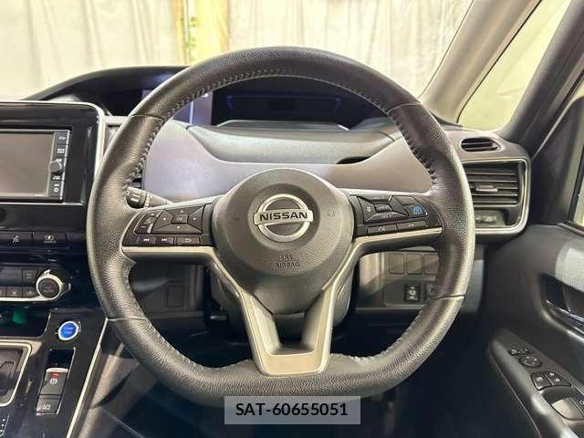 Nissan SERENA 2021-02 7359740-9