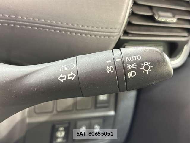 Nissan SERENA 2021-02 7359740-11