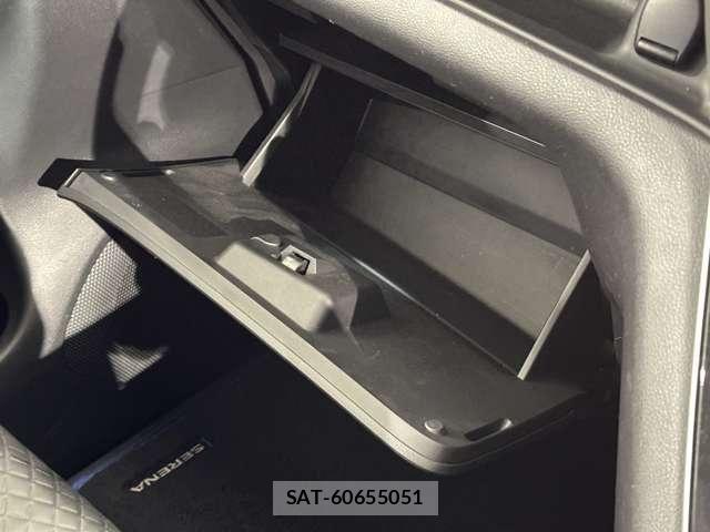 Nissan SERENA 2021-02 7359740-25