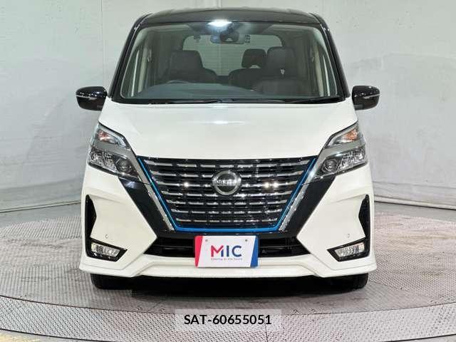 Nissan SERENA 2021-02 7359740-2