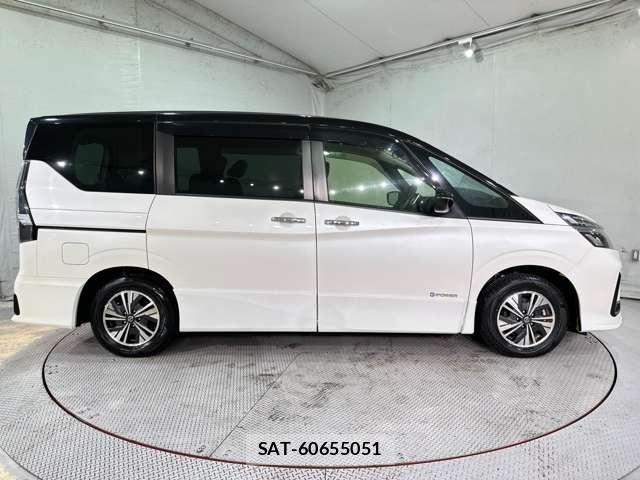 Nissan SERENA 2021-02 7359740-3