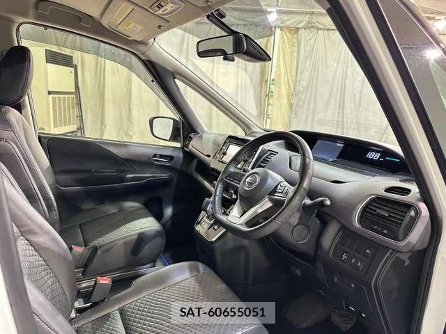 Nissan SERENA 2021-02 7359740-8