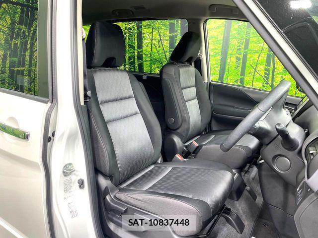 Nissan SERENA 2021-03 7359732-9