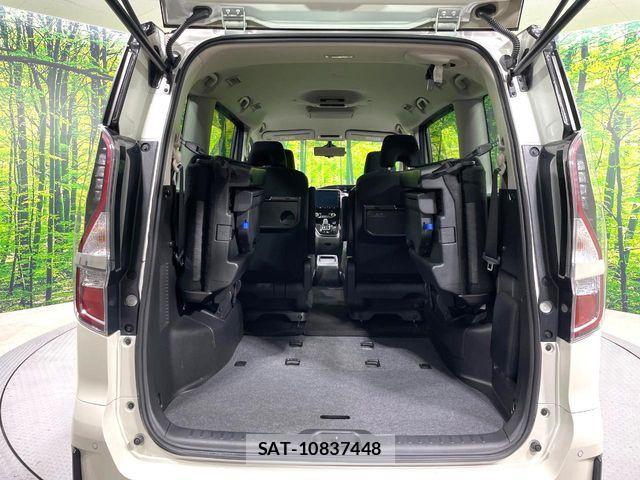 Nissan SERENA 2021-03 7359732-12