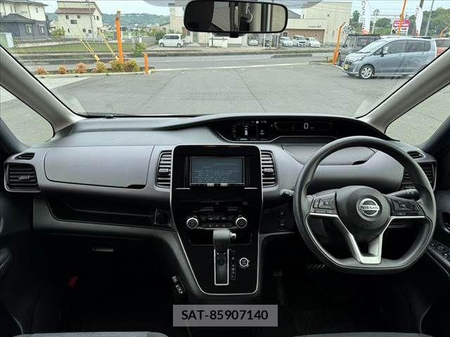 Nissan SERENA 2022-07 7393993-1
