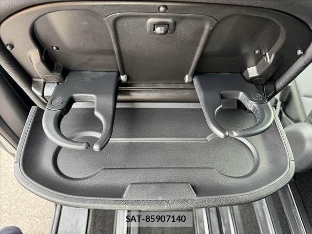 Nissan SERENA 2022-07 7393993-26