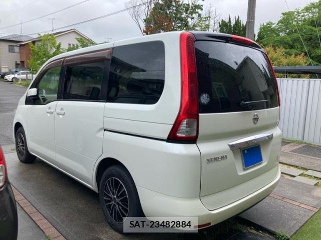 Nissan SERENA 2007-10 7394002-3