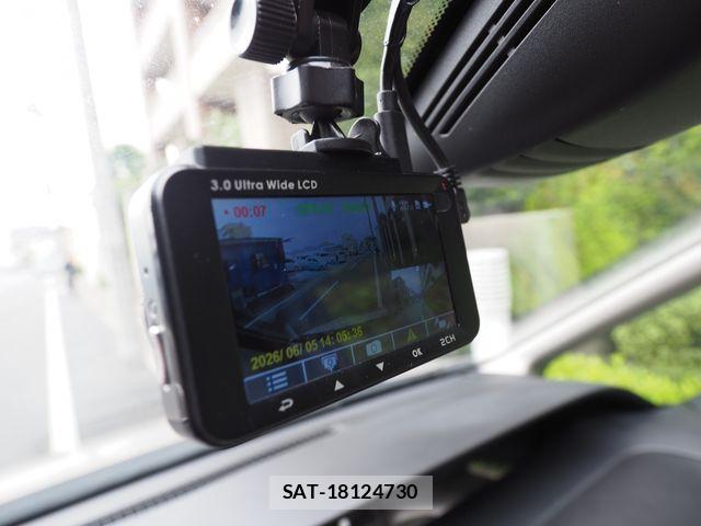 Nissan SERENA 2016-12 7393995-13