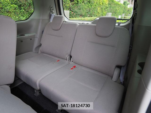 Nissan SERENA 2016-12 7393995-18