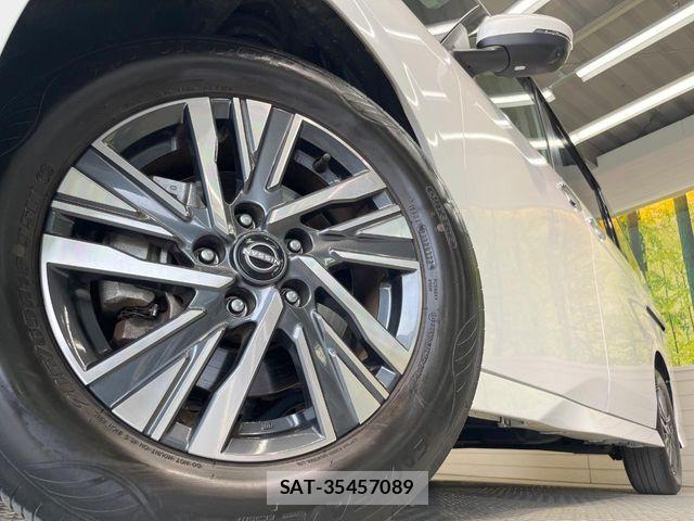 Nissan SERENA 2023-06 7393959-12