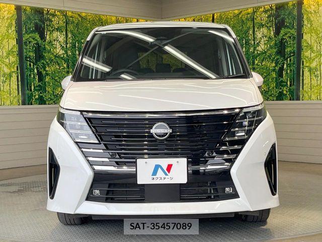 Nissan SERENA 2023-06 7393959-13