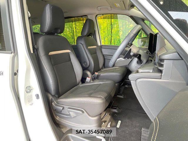 Nissan SERENA 2023-06 7393959-7