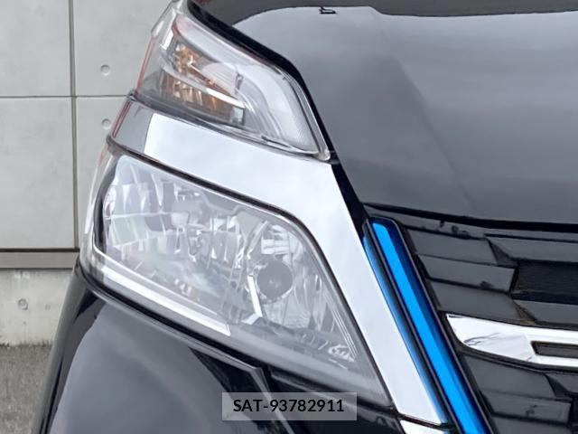 Nissan SERENA 2022-05 7393967-8