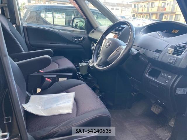 Nissan SERENA 2011-12 7394003-9