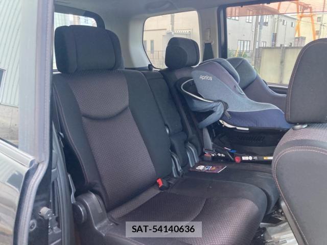 Nissan SERENA 2011-12 7394003-12