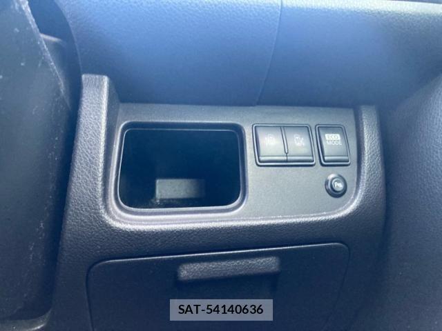 Nissan SERENA 2011-12 7394003-18