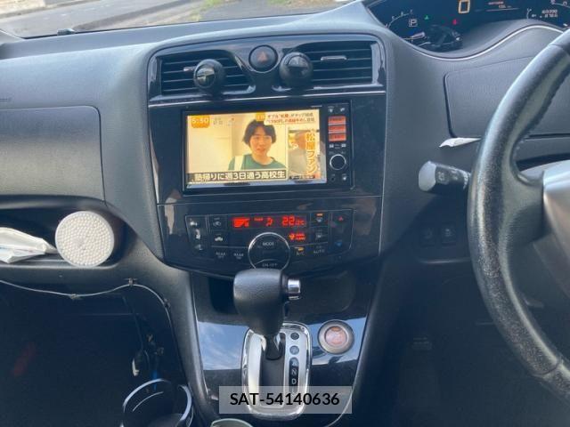 Nissan SERENA 2011-12 7394003-20