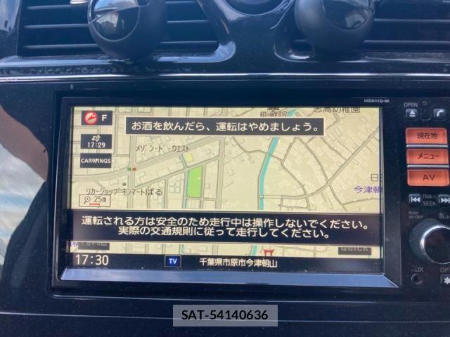 Nissan SERENA 2011-12 7394003-23