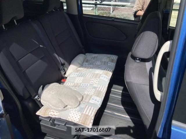 Nissan SERENA 2018-06 7393999-14
