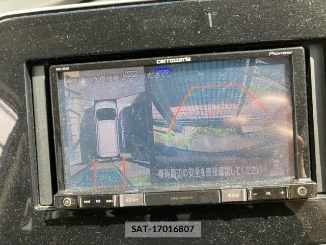 Nissan SERENA 2018-06 7393999-18