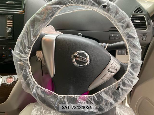 Nissan SERENA 2011-09 7457603-11