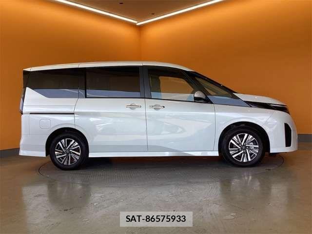 Nissan SERENA 2025-03 7457542-10