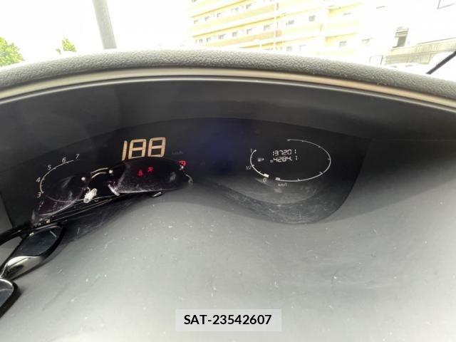 Nissan SERENA 2012-02 7457601-11
