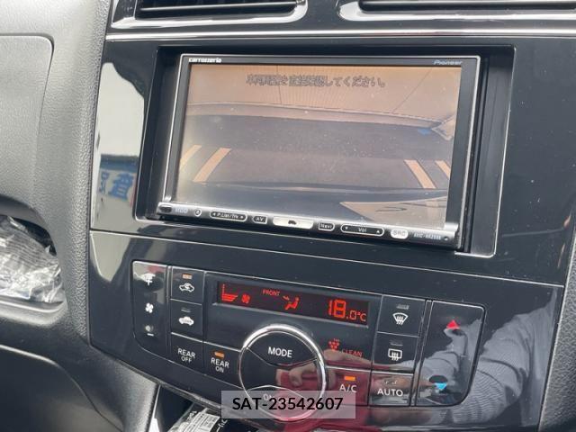 Nissan SERENA 2012-02 7457601-15